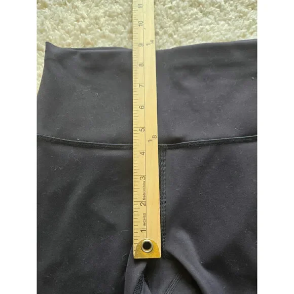 Lululemon Pink Crop Tank Top And Black Leggings Size 4 - Picture 14 of 16